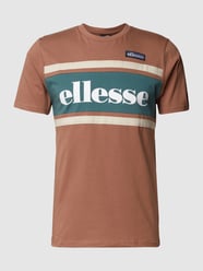 T-shirt met labeldetails van Ellesse Bruin - 28