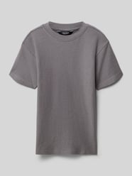 damski t-shirt o kroju regular fit z fakturowanym wzorem model 'Farno' od Cars Jeans - 2