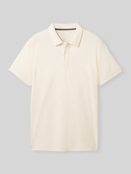 Regular Fit Poloshirt aus Baumwoll-Viskose-Mix von Tom Tailor Beige - 35