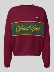 Gebreide pullover met ronde hals van PROHIBITED Bordeaux - 4