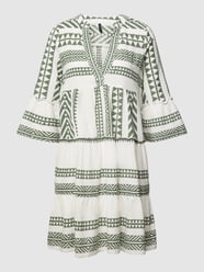 Sukienka mini z nadrukiem na całej powierzchni model ‘DICTHE’ od Vero Moda Zielony - 25