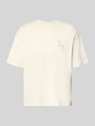 T-shirt o kroju regular fit z czystej bawełny model 'PEANUTS' od ONLY & SONS - 46