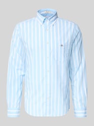 Koszula casual o kroju slim fit z kieszenią na piersi od GANT - 3