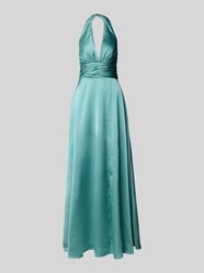 Avondjurk met halter van Luxuar - 15