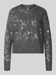 Sweter z dzianiny o kroju relaxed fit z cekinowym obszyciem model ‘LALTA’ od ONLY - 40