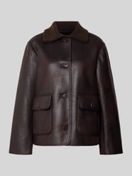 Regular Fit Webpelzjacke mit Leder-Optik von Jake*s Casual - 1