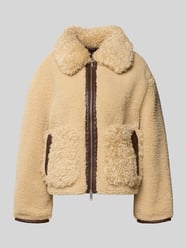 Jacke aus Teddyfell mit Zweiwege-Reißverschluss von Stefanel Beige - 25
