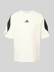 T-Shirt mit Logo und Rundhalsausschnitt von ADIDAS SPORTSWEAR - 13