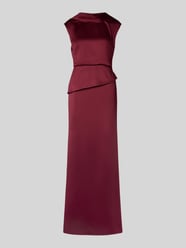 Avondjurk met opstaande kraag in laagjeslook van Adrianna Papell Bordeaux - 16