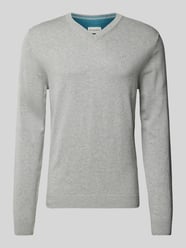 Regular Fit Strickpullover mit V-Ausschnitt von Tom Tailor Grau - 41