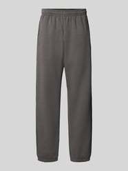 Straight Fit Sweatpants aus Baumwoll-Mix mit Eingrifftaschen von URBAN CLASSICS - 5