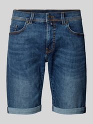 Szorty jeansowe z wpuszczanymi kieszeniami model ‘Sisteron’ od Pierre Cardin - 2