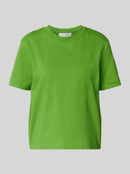 T-shirt o pudełkowym kroju z czystej bawełny od Selected Femme - 32