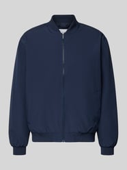 bomberka z bocznymi wpuszczanymi kieszeniami model 'CHARGE' od JACK & JONES - 3