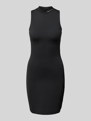Knielanges Kleid mit Stehkragen und Label-Stitching von Calvin Klein Jeans - 9