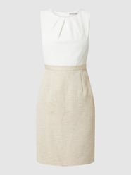 Cocktailkleid mit Jacquardmuster  von Christian Berg Cocktail Weiß - 43