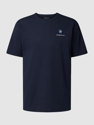 T-Shirt mit Motiv-Stitching von Knowledge Cotton Apparel Blau - 16