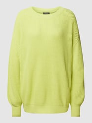 Sweter z dzianiny z wzorem warkocza od Montego Zielony - 35