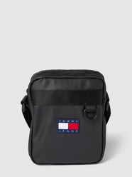 Handtasche mit Label-Patch von Tommy Jeans Schwarz - 25