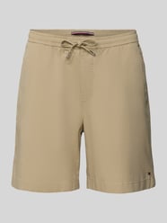 Szorty o kroju regular fit z mieszanki bawełny i elastanu od Tommy Hilfiger - 32