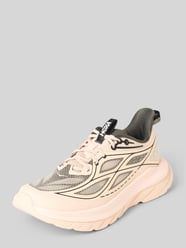 Sneakersy z nadrukiem z logo model „KAWANA” od HOKA Fuksjowy - 9