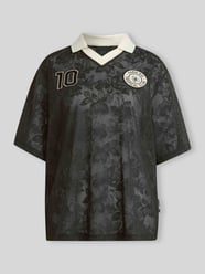 Loose Fit Sport-Trikot aus Mesh-Spitze mit Patches von adidas Sportswear - 1
