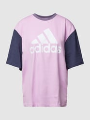 T-Shirt im Colour-Blocking-Design mit Label-Print von ADIDAS SPORTSWEAR Lila - 29