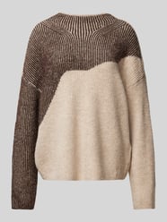 Gebreide pullover met geribde ronde hals, model 'KARLA' van Vila Bruin - 12