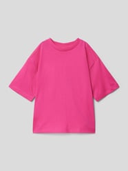 Oversized T-Shirt mit geripptem Rundhalsausschnitt von s.Oliver RED LABEL Pink - 24