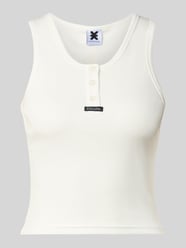 Top o kroju slim fit z mieszanki bawełny z nadrukiem z logo od Karo Kauer - 36