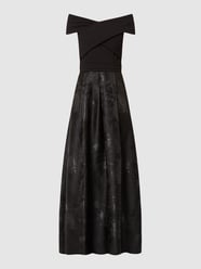 Off-Shoulder-Abendkleid mit schimmerndem Muster von Christian Berg Cocktail Schwarz - 34