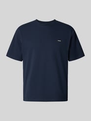 T-Shirt mit Label-Patch und Rundhalsausschnitt von REVIEW - 17