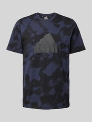 T-Shirt mit Label-Print von ADIDAS SPORTSWEAR Blau - 34