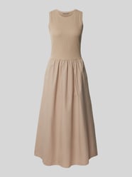Midikleid in Ripp-Optik von Christian Berg Woman Selection Beige - 28