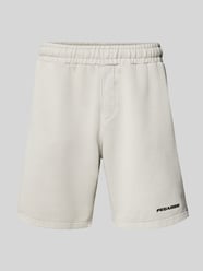 Sweatshorts mit Label-Stitching von Pegador - 32