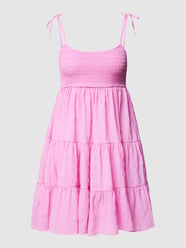 Kleid im Stufen-Look von Review Pink - 31