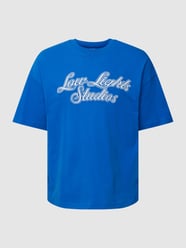 T-shirt met extra brede schouders van Low Lights Studios Blauw / turquoise - 25