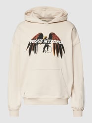 Hoodie mit Label-Print Modell 'Wide Awake' von PEQUS Weiß - 26