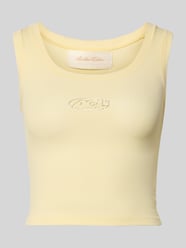 Top o kroju slim fit z detalem z logo od ANOTHER COTTON LAB - 10