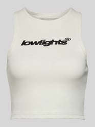 Cropped Tanktop mit Label-Stitching Modell 'BASIC' von Low Lights Studios Beige - 35