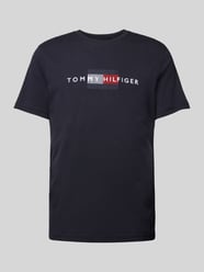 T-Shirt mit Label-Print von Tommy Hilfiger Blau - 24