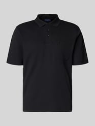 Koszulka polo o kroju regular fit z brustaszą od Christian Berg Men - 42