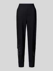 Tapered fit stoffen broek met cargozakken van Marc Cain - 11