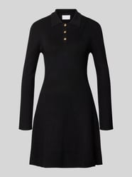 Tailliertes Strickkleid aus Viskose-Mix von Jake*s Collection - 38