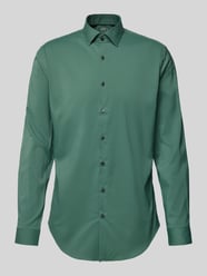 Slim Fit Business-Hemd mit Kentkragen von Jake*s Grün - 12