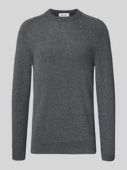 Sweter z kaszmiru z okrągłym dekoltem od FTC Cashmere - 3