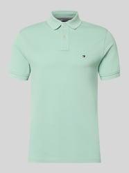 Regular Fit Poloshirt aus Baumwoll-Mix von Tommy Hilfiger - 8