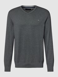 Sweatshirt mit V-Ausschnitt von Christian Berg Men Grau - 31