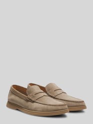 Loafersy z bydlęcej skóry welurowej od BOSS - 15