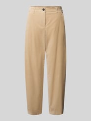 Barrel Fit Cordhose mit Eingrifftaschen von windsor. Beige - 34